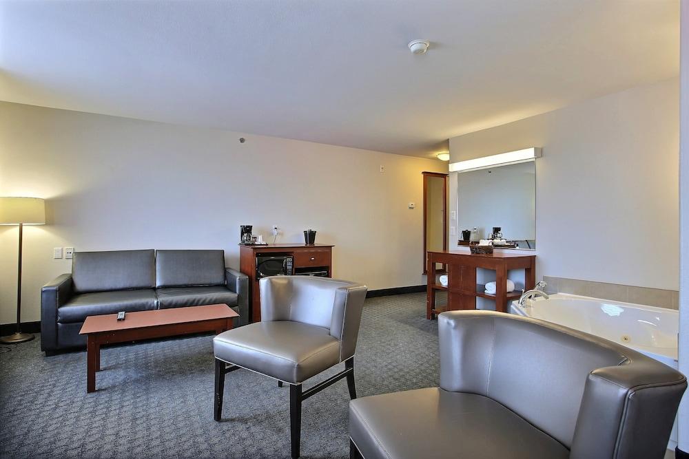 Super 8 By Wyndham Trois-Rivieres Hotel Exterior foto